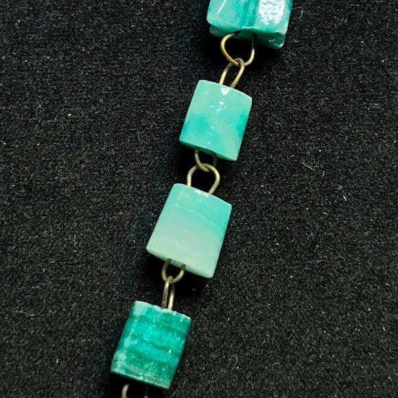 Vintage Inca Carved Sun God Cave Onyx And Gold Tone Hand Wired Necklace (3574) - Picture 6 of 7